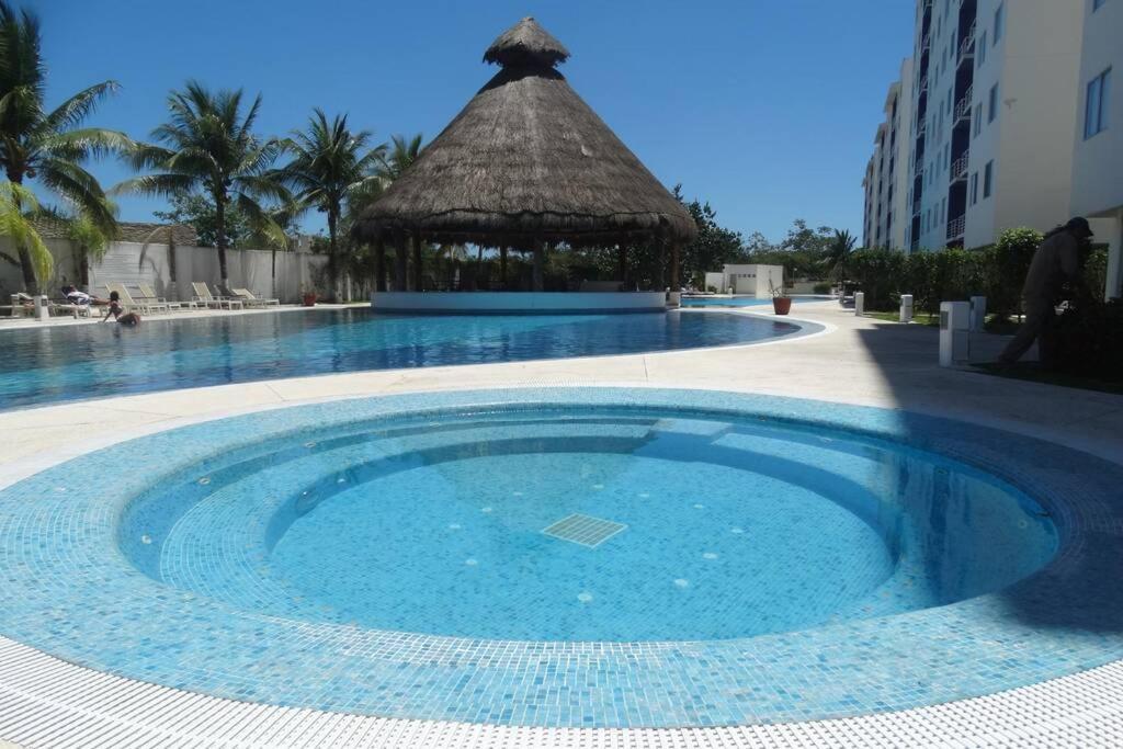 Yikal Suites By Andiani Travel Cancún Exterior foto